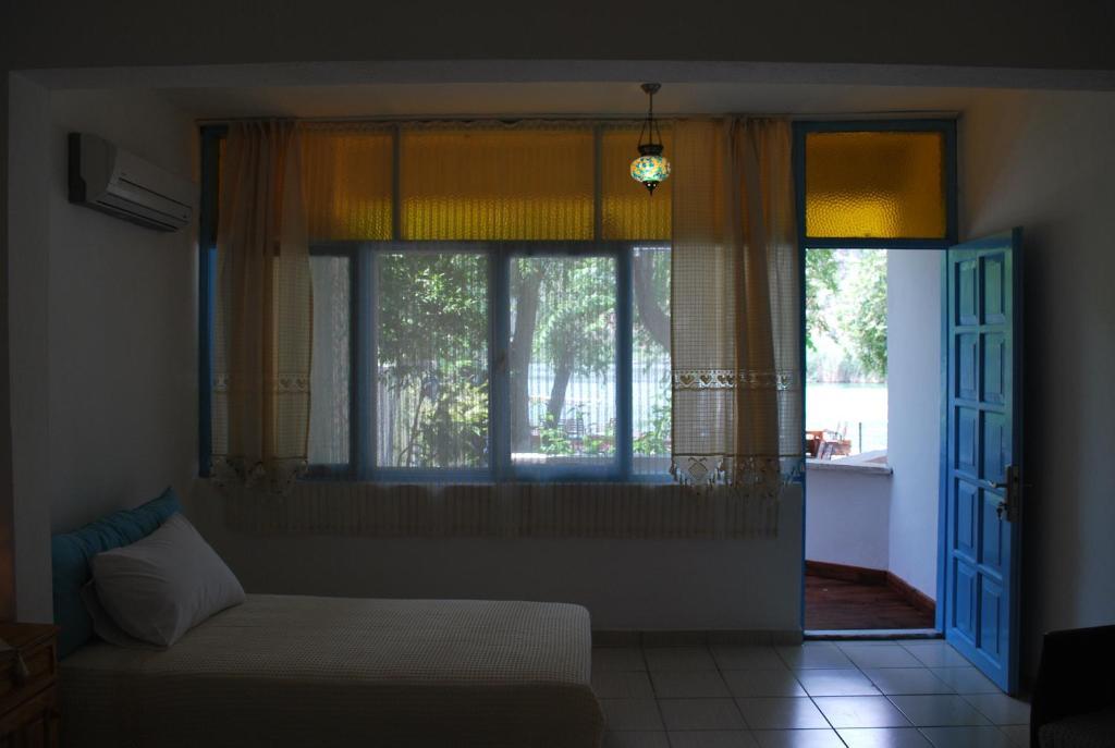 Myra Hotel Dalyan Exterior photo